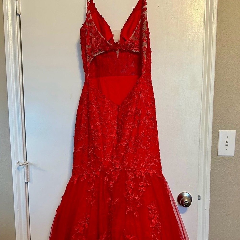 Amarra Red Mermaid Gown Prom Dress size 12 - Picture 5 of 6